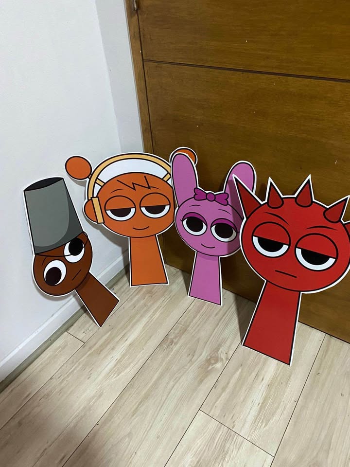 Gray Figuras decorativas en FoamBoard para eventos y cumpleaños | Mundo Ofertas CR