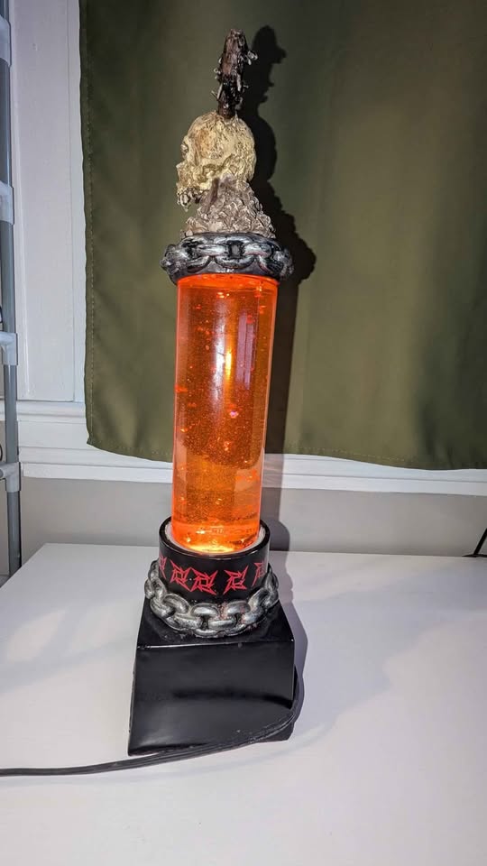 Metallica Glitter Lava Lamp | Mundo Ofertas CR
