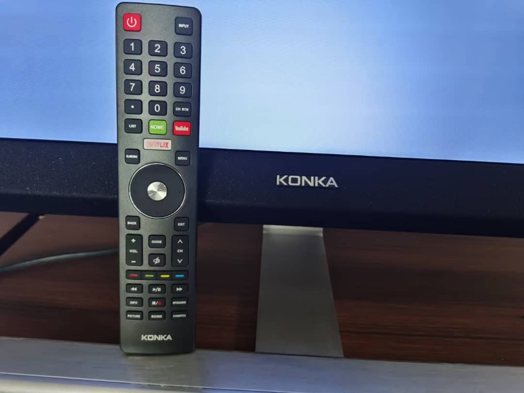 Pantalla KONKA 43″ LED FHD Smart – Tizen OS | Mundo Ofertas CR