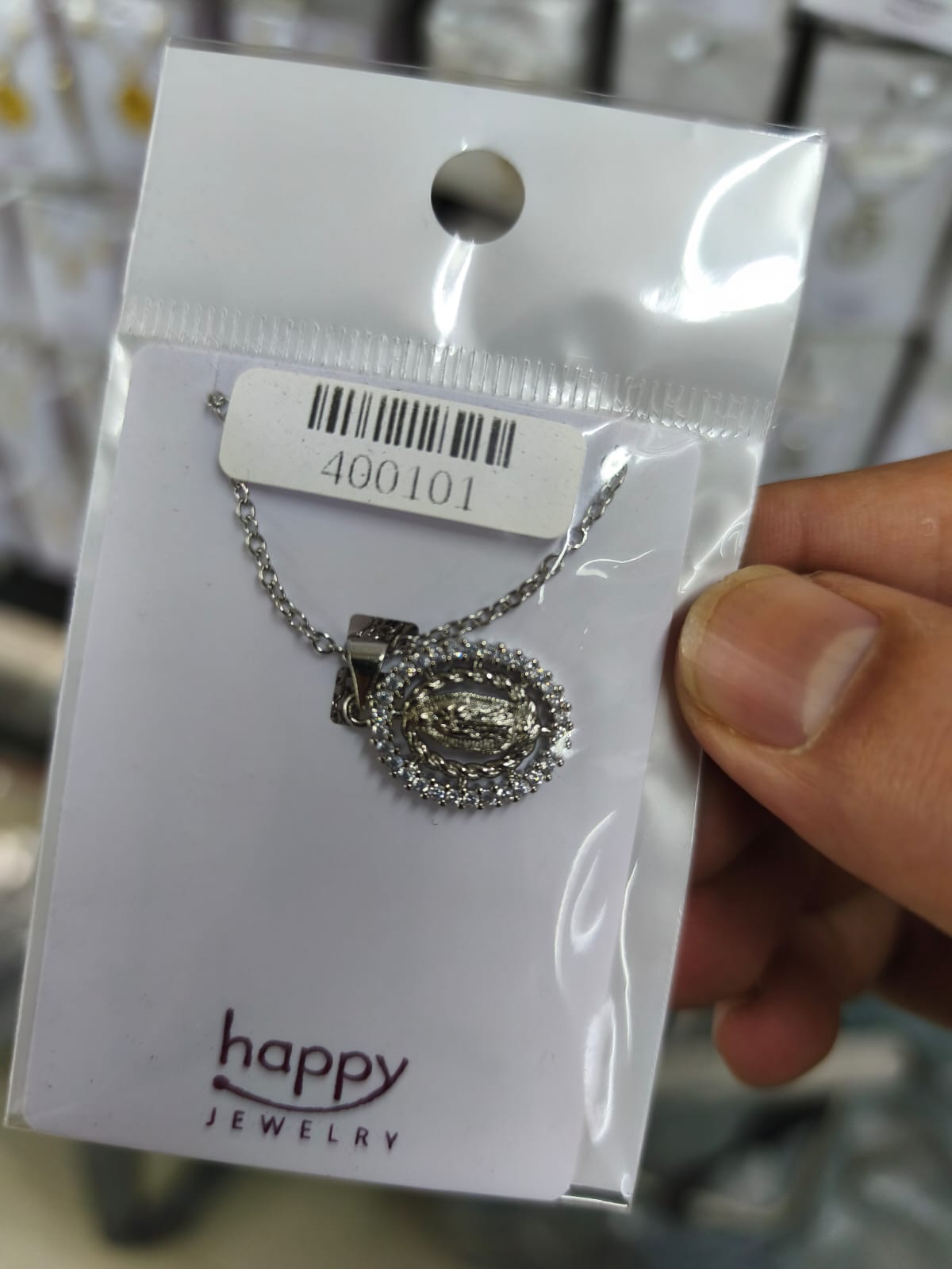 Collar con Dije – Elegante y listo para regalar