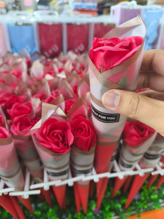 Flores Rojas Decorativas | Detalles y Regalos | Mundo Ofertas CR